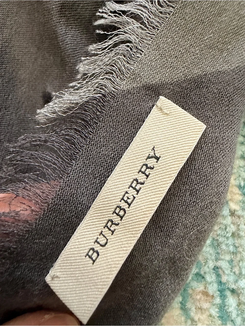 Burberry merino wool large shawl polka dot nova check gray acarf